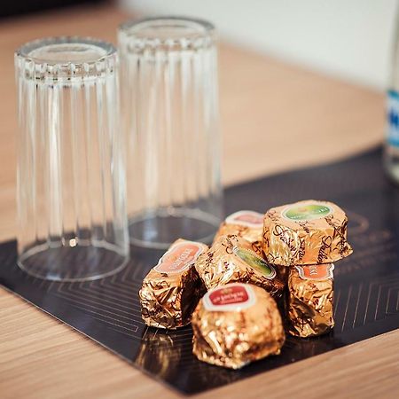 Opu Boutique Hotel Varna Buitenkant foto