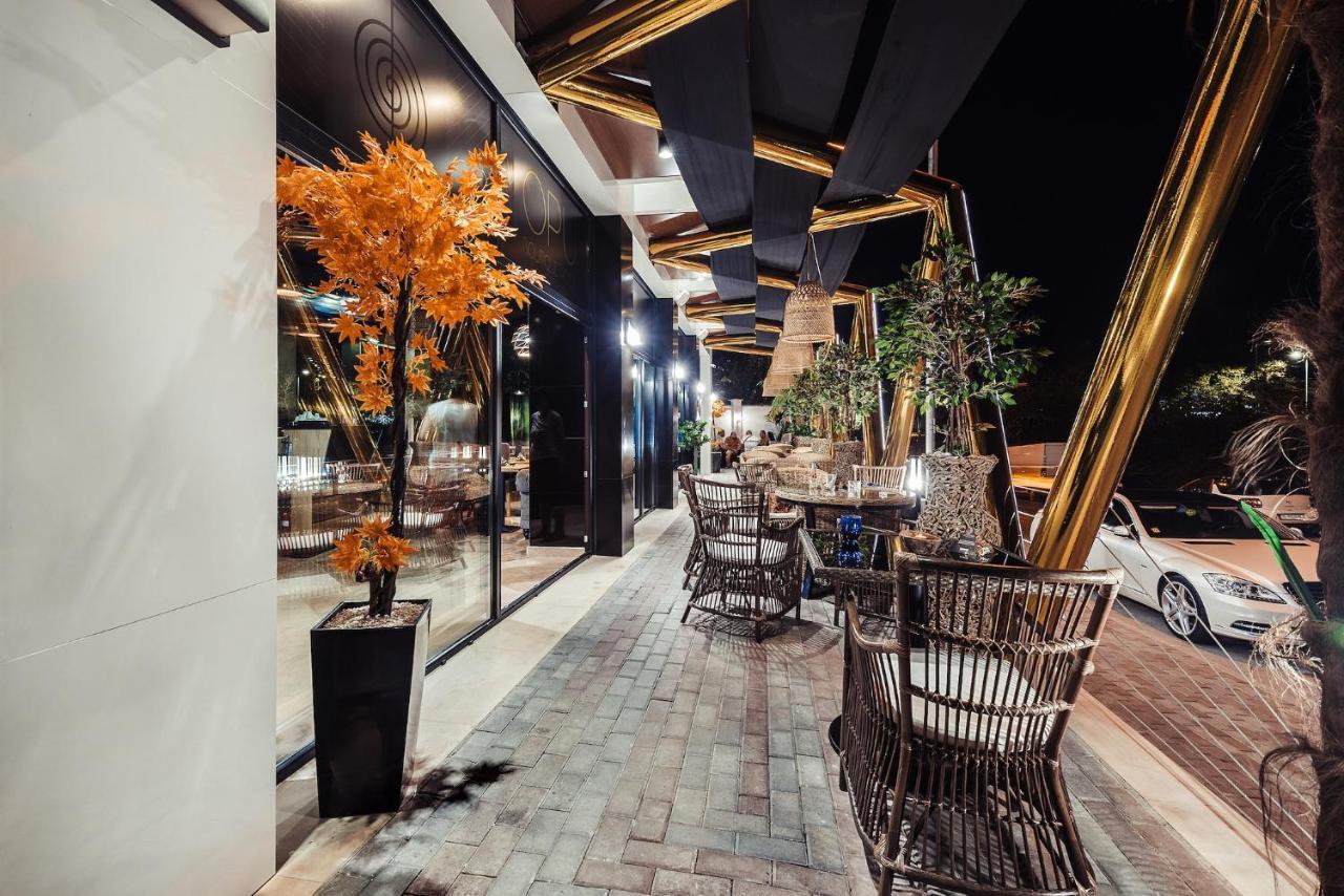 Opu Boutique Hotel Varna Buitenkant foto