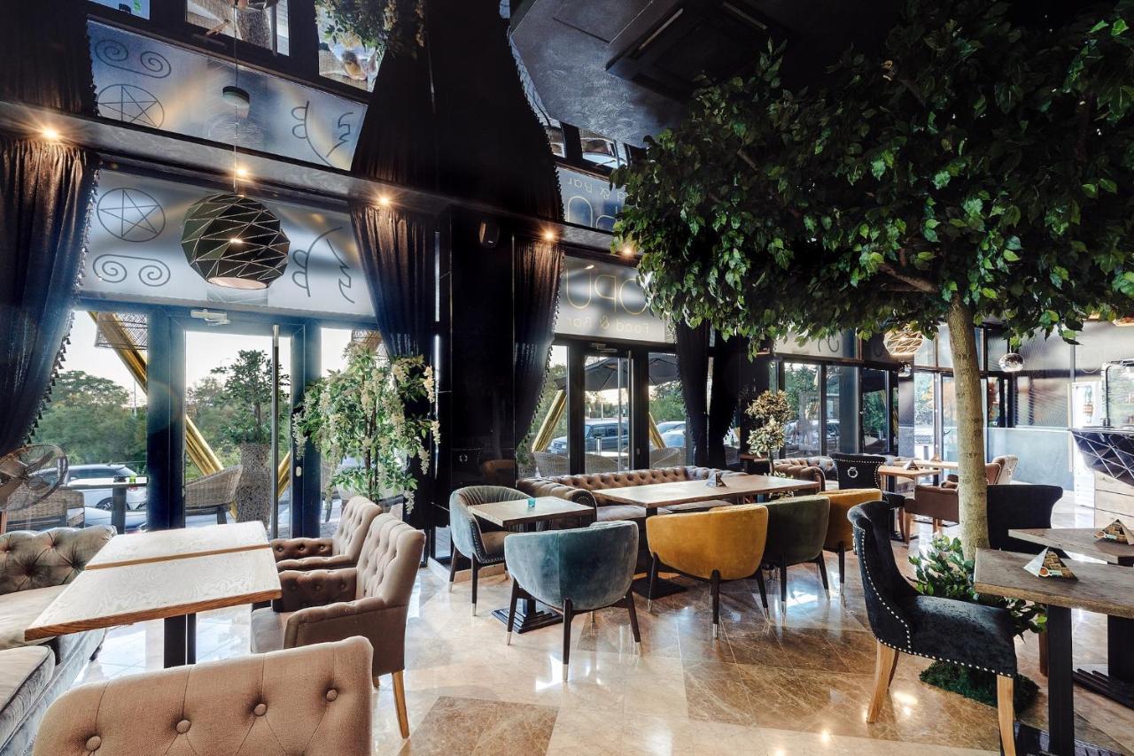 Opu Boutique Hotel Varna Buitenkant foto