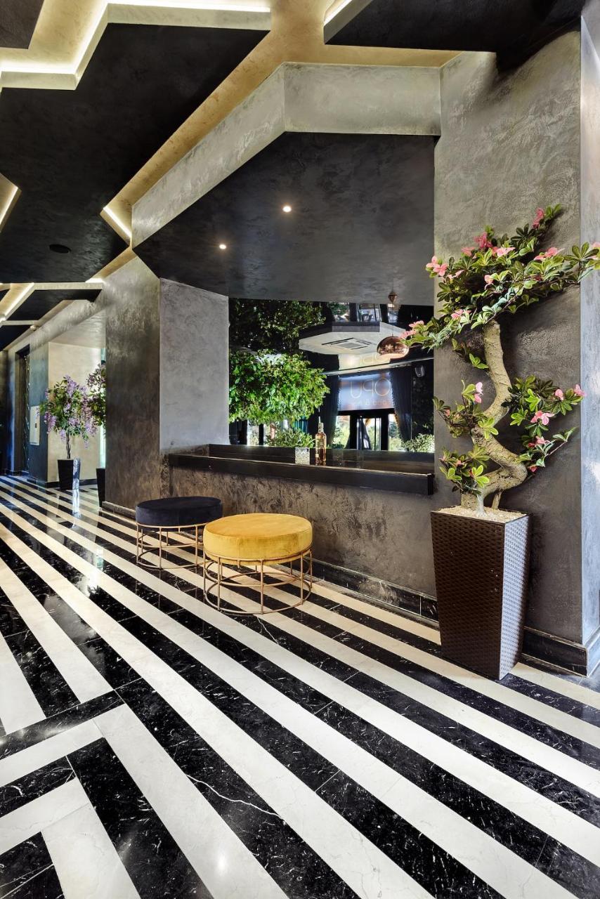 Opu Boutique Hotel Varna Buitenkant foto