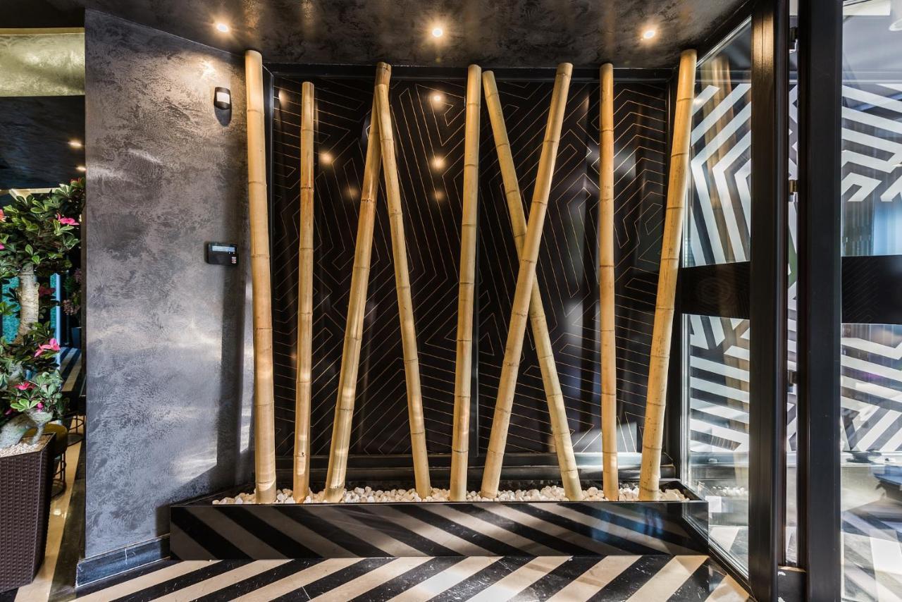 Opu Boutique Hotel Varna Buitenkant foto