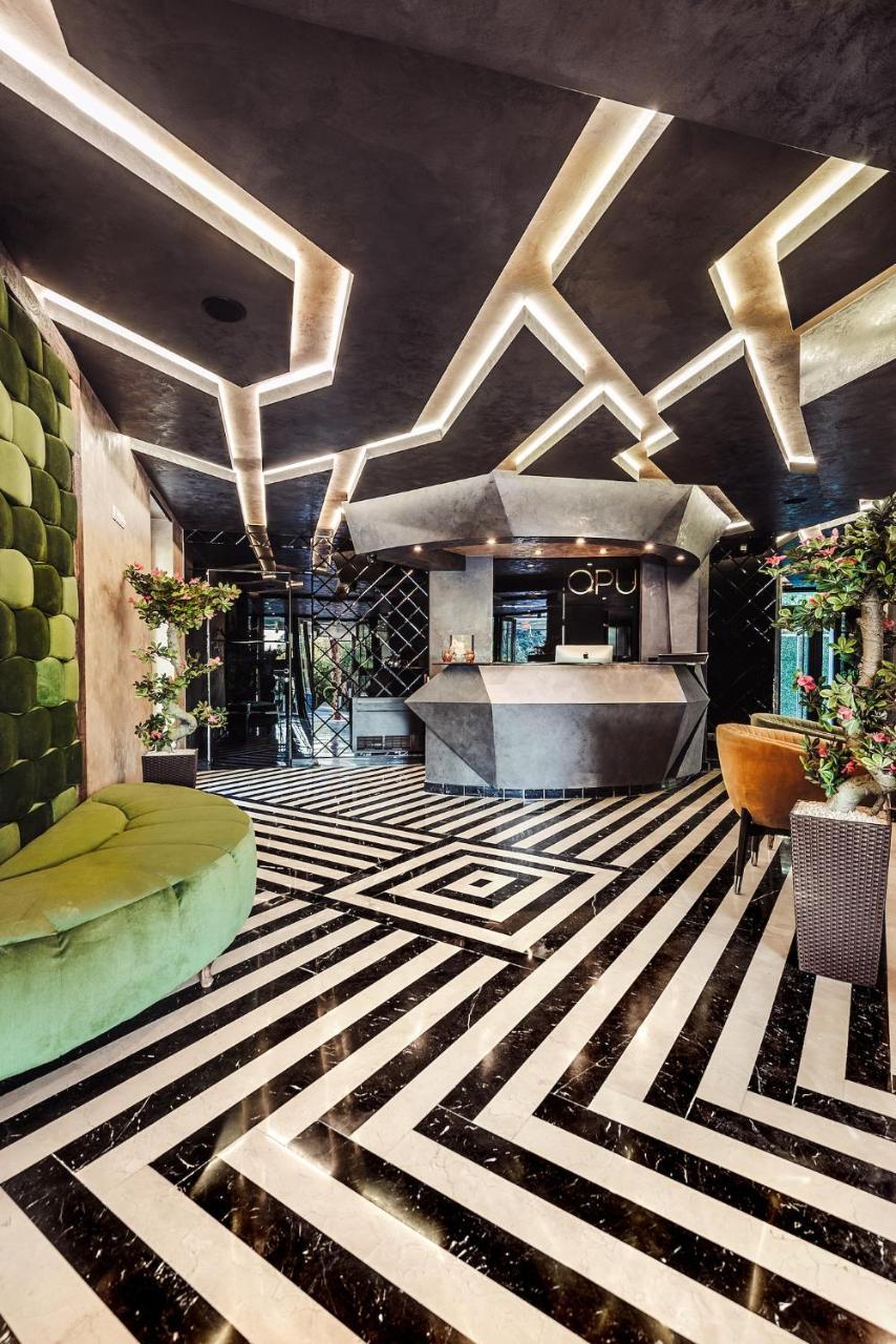 Opu Boutique Hotel Varna Buitenkant foto