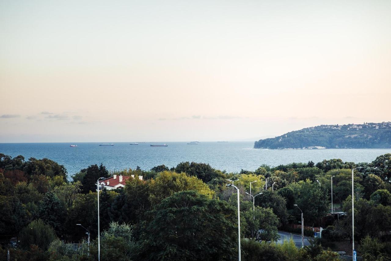 Opu Boutique Hotel Varna Buitenkant foto