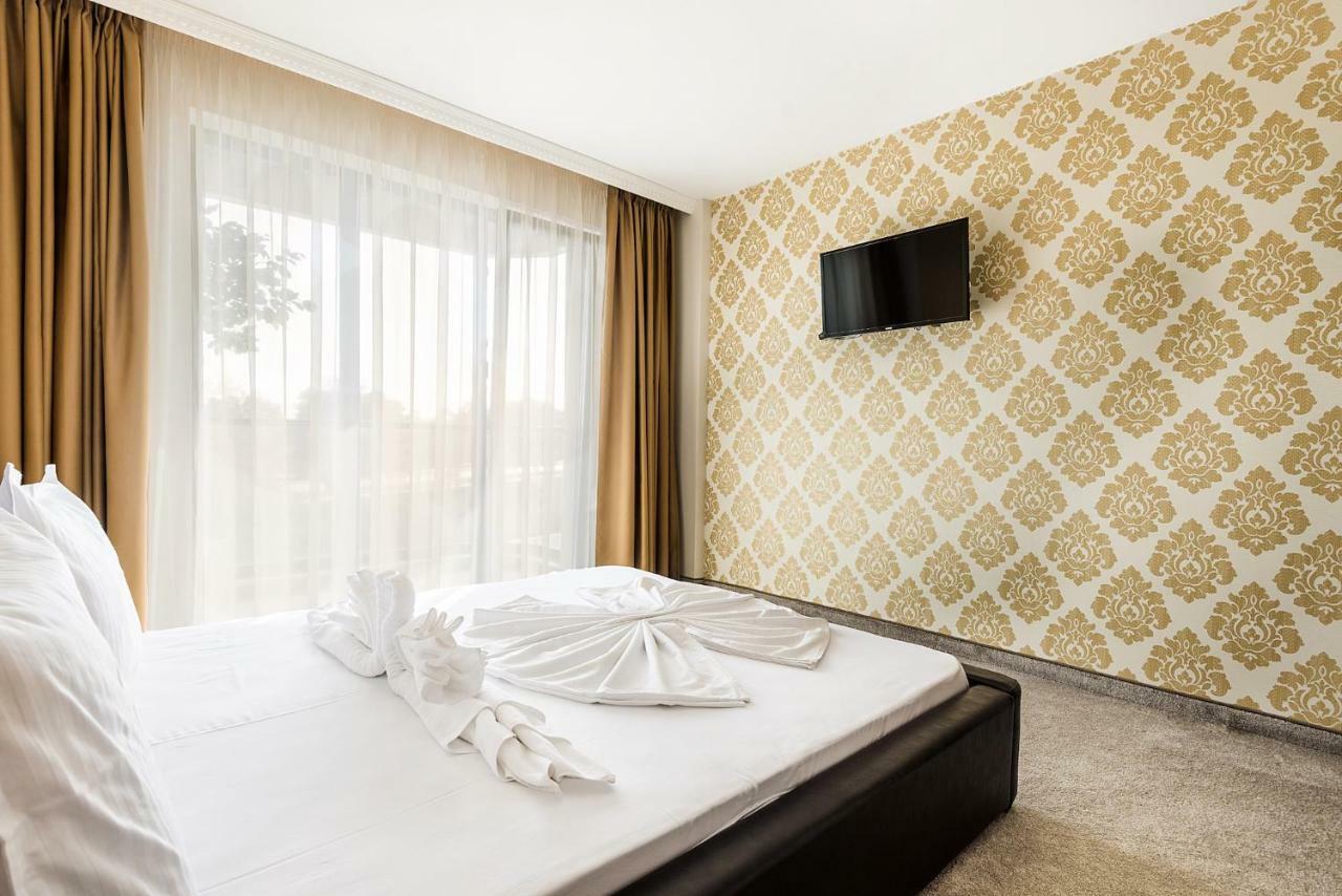 Opu Boutique Hotel Varna Buitenkant foto